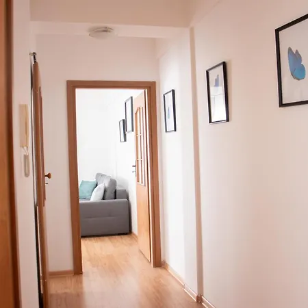 Center Apartment